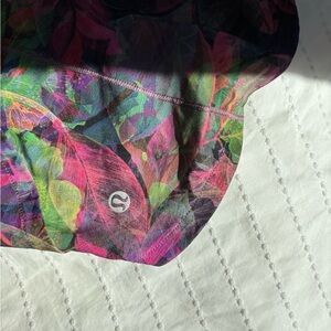 lululemon athletica Multicolor Floral Print Women's Shorts